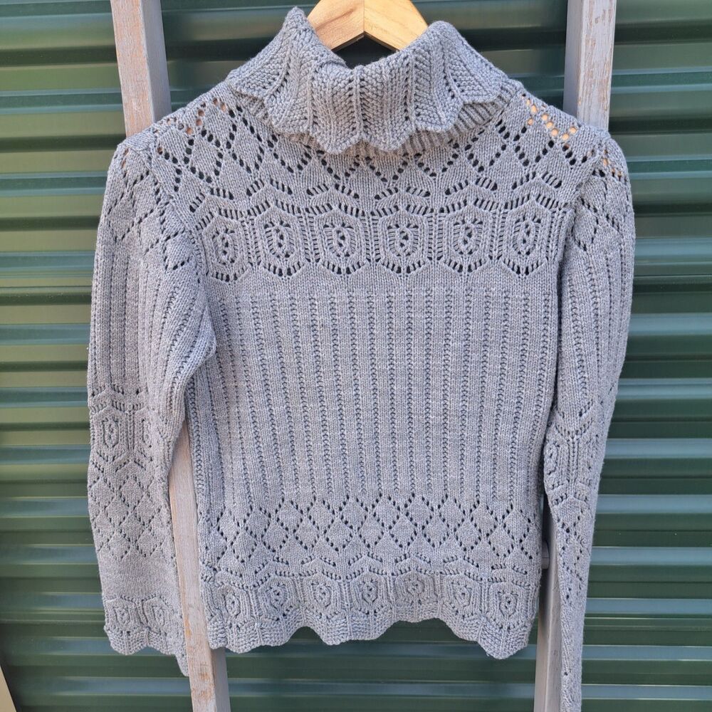 Y2k Gray Small/Medium Knit Crochet Turtle Neck Bell Sleeve Sweater Top Cropped
